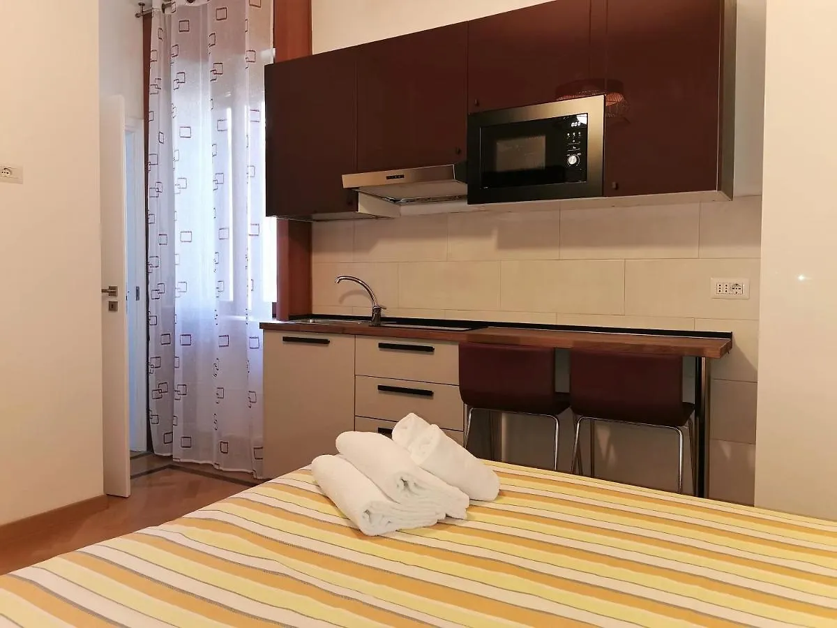 Pergolesi Apartments Milan