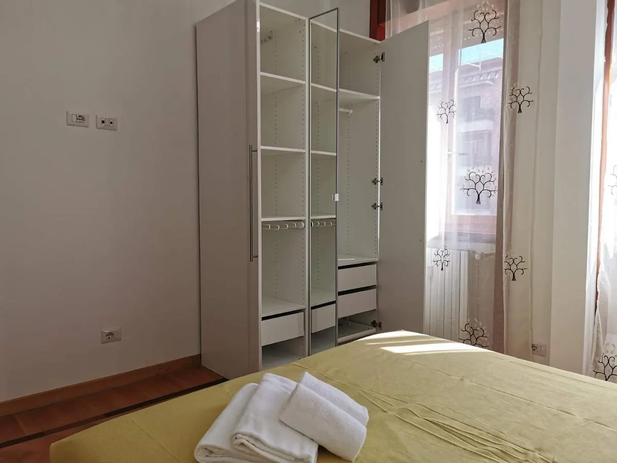 Pergolesi Apartments Milan Italy