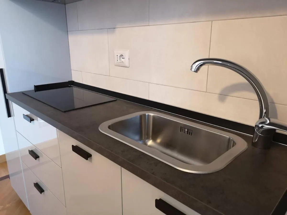 Pergolesi Apartments Milan