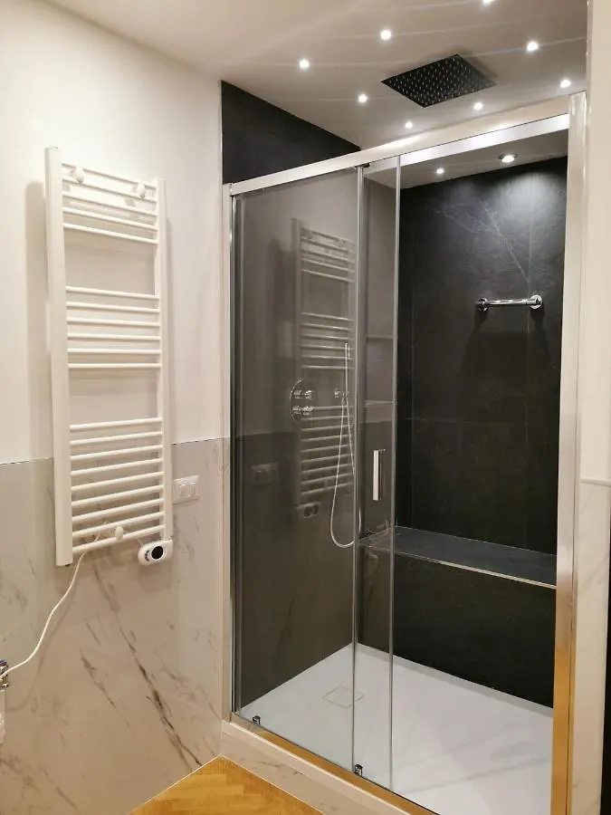 Pergolesi Apartments Milan 0*,